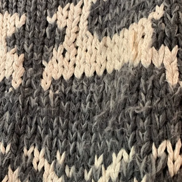 Women's Free People Prancer Dancer Reindeer Wool Knit Pullover Gray Sweater M - Picture 4 of 10